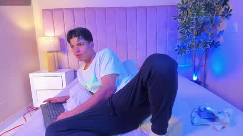 BENJAMIN online show from 25, 2, 2025