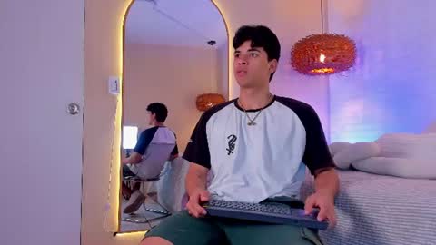 BENJAMIN online show from 13, 7, 2026