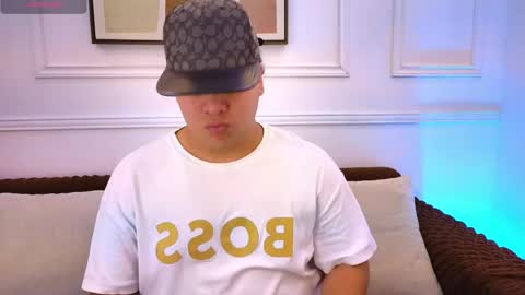 bennett_alejoo online show from 18, 5, 2026