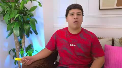 bennett_alejoo online show from 22, 5, 2026