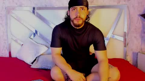 Snapshot of benny_and_mark chatting on 8, 2, 2026 Benny and Mark online show from 8, 2, 2026