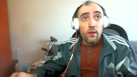 Snapshot of bentish chatting on 15, 12, 2024 bentish online show from 15, 12, 2024