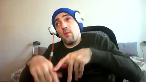 Snapshot of bentish chatting on 20, 12, 2024 bentish online show from 20, 12, 2024