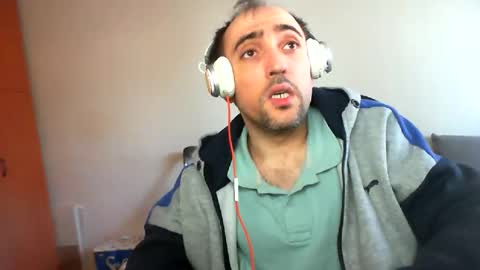 Snapshot of bentish chatting on 25, 1, 2025 bentish online show from 25, 1, 2025