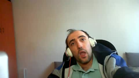 Snapshot of bentish chatting on 28, 1, 2025 bentish online show from 28, 1, 2025