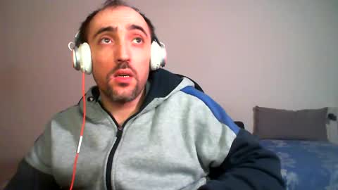 Snapshot of bentish chatting on 18, 2, 2025 bentish online show from 18, 2, 2025