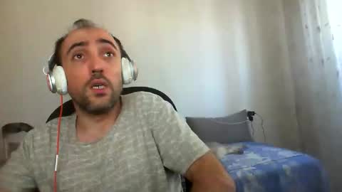 Snapshot of bentish chatting on 10, 9, 2025 bentish online show from 10, 9, 2025