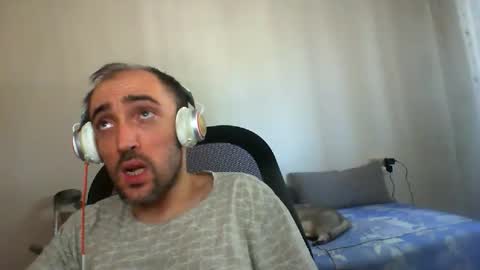 Snapshot of bentish chatting on 11, 9, 2025 bentish online show from 11, 9, 2025