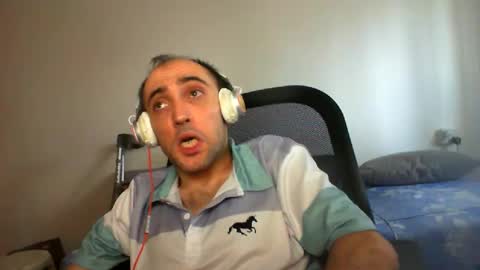 Snapshot of bentish chatting on 30, 9, 2025 bentish online show from 30, 9, 2025