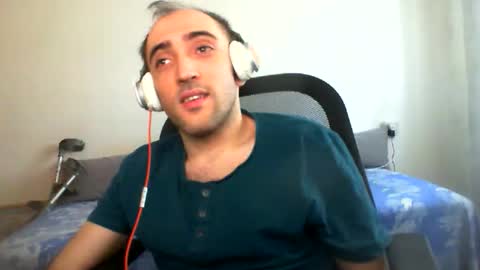 Snapshot of bentish chatting on 28, 10, 2025 bentish online show from 28, 10, 2025