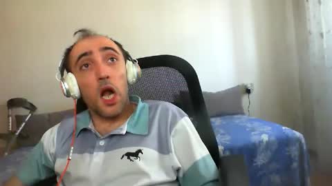 Snapshot of bentish chatting on 3, 11, 2025 bentish online show from 3, 11, 2025