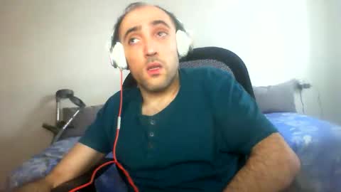 Snapshot of bentish chatting on 15, 11, 2025 bentish online show from 15, 11, 2025