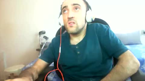 Snapshot of bentish chatting on 16, 11, 2025 bentish online show from 16, 11, 2025