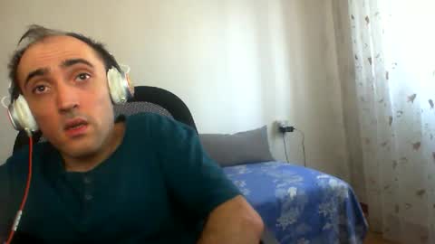 Snapshot of bentish chatting on 17, 11, 2025 bentish online show from 17, 11, 2025