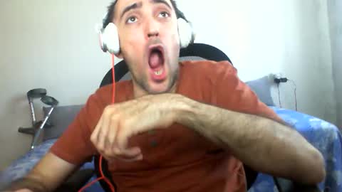 Snapshot of bentish chatting on 20, 11, 2025 bentish online show from 20, 11, 2025