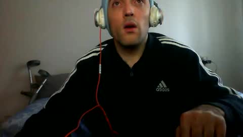 Snapshot of bentish chatting on 5, 12, 2025 bentish online show from 5, 12, 2025