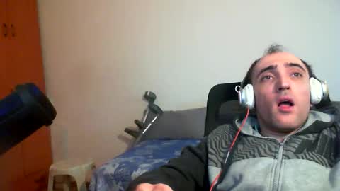 bentish online show from 2, 4, 2026