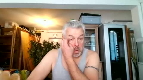 Snapshot of berg_boy chatting on 2, 12, 2024 Martin online show from 2, 12, 2024