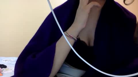 Snapshot of bermudatriangle12 chatting on 7, 11, 2025 tixxie online show from 7, 11, 2025