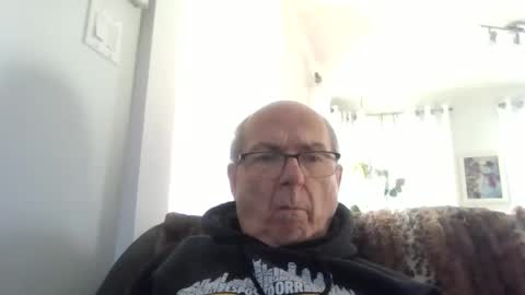 bernard1102 online show from 3, 12, 2025