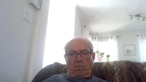 Snapshot of bernard1102 chatting on 11, 7, 2026 bernard1102 online show from 11, 7, 2026