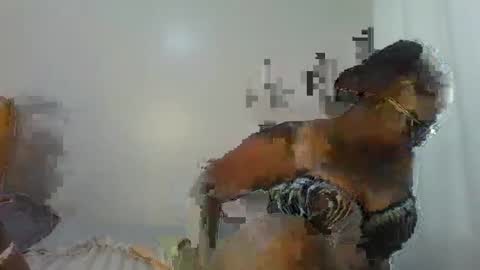 berries_lee online show from 12, 3, 2025