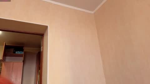 Hi Im NikaComing back online on Monday 3 online show from 4, 3, 2026