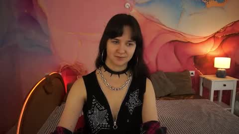 Violette online show from 10, 10, 2025
