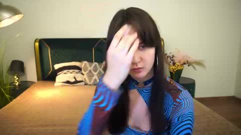 Violette online show from 7, 7, 2026