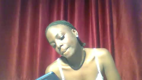 Snapshot of berryjuicey chatting on 23, 10, 2025 Juicey online show from 23, 10, 2025