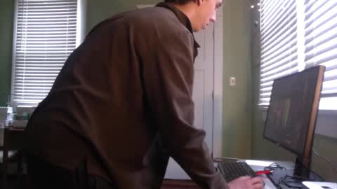 Snapshot of best_triam chatting on 8, 12, 2024 best_triam online show from 8, 12, 2024