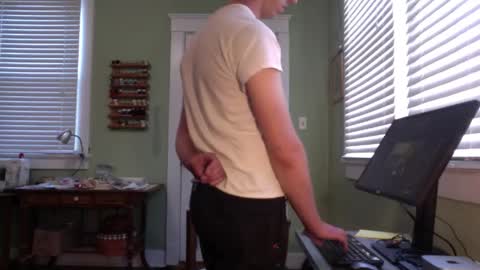 Snapshot of best_triam chatting on 2, 1, 2025 best_triam online show from 2, 1, 2025