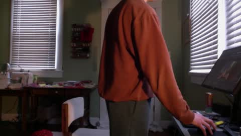 Snapshot of best_triam chatting on 12, 1, 2025 best_triam online show from 12, 1, 2025