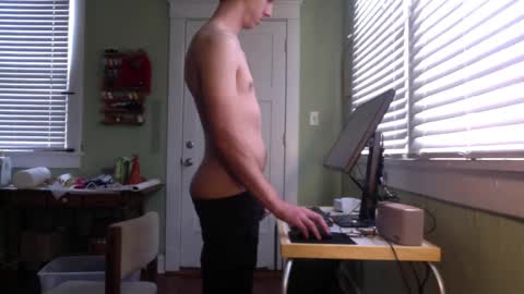 Snapshot of best_triam chatting on 16, 2, 2025 best_triam online show from 16, 2, 2025