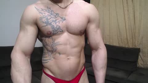 Snapshot of bestmuscle chatting on 26, 10, 2025 bestmuscle online show from 26, 10, 2025