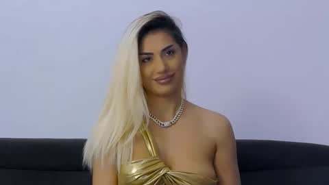 Snapshot of bethierusse chatting on 26, 10, 2025 bethierusse online show from 26, 10, 2025