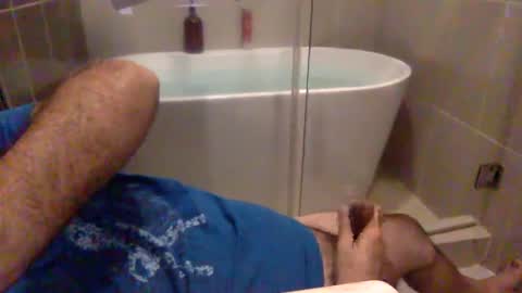 Snapshot of betoooox chatting on 24, 9, 2025 Virtual Gentleman online show from 24, 9, 2025