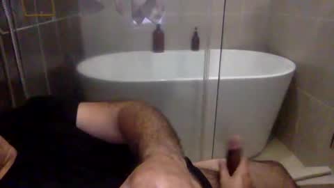 Snapshot of betoooox chatting on 4, 10, 2025 Virtual Gentleman online show from 4, 10, 2025