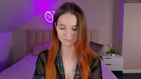Snapshot of betty_nicolsson chatting on 22, 10, 2025 Eva online show from 22, 10, 2025
