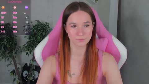 Snapshot of betty_nicolsson chatting on 21, 11, 2025 Eva online show from 21, 11, 2025