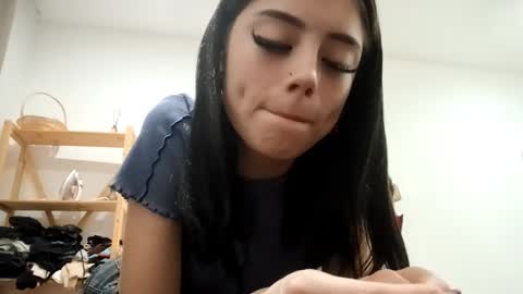 Snapshot of bettyshroyer chatting on 3, 11, 2025 Emma online show from 3, 11, 2025