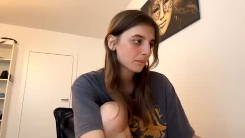 Snapshot of beulahweikert chatting on 8, 7, 2026 Lina online show from 8, 7, 2026