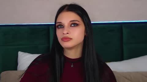 Snapshot of beverlyyork chatting on 7, 11, 2025 Beverly online show from 7, 11, 2025