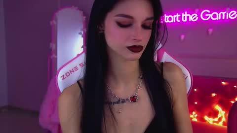 Snapshot of beverlyyork chatting on 3, 12, 2025 Beverly online show from 3, 12, 2025