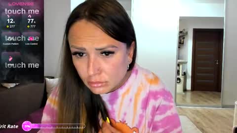   BeyonceDoll       Twitter DollBeyonce    online show from 11, 9, 2025