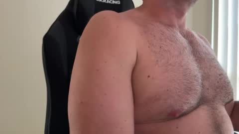 bfree121 online show from 9, 1, 2025