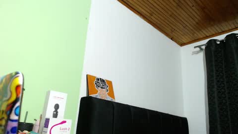 BiaBia online show from 3, 2, 2025