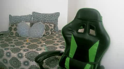 Snapshot of bianca_ebony chatting on 3, 11, 2025 bianca ebony online show from 3, 11, 2025