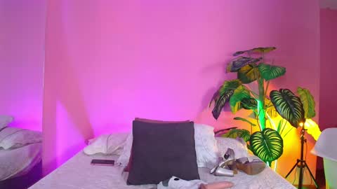 Snapshot of bianca_ks chatting on 18, 12, 2024 Bianca online show from 18, 12, 2024