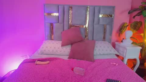 Snapshot of bianca_ks chatting on 12, 2, 2025 Bianca online show from 12, 2, 2025